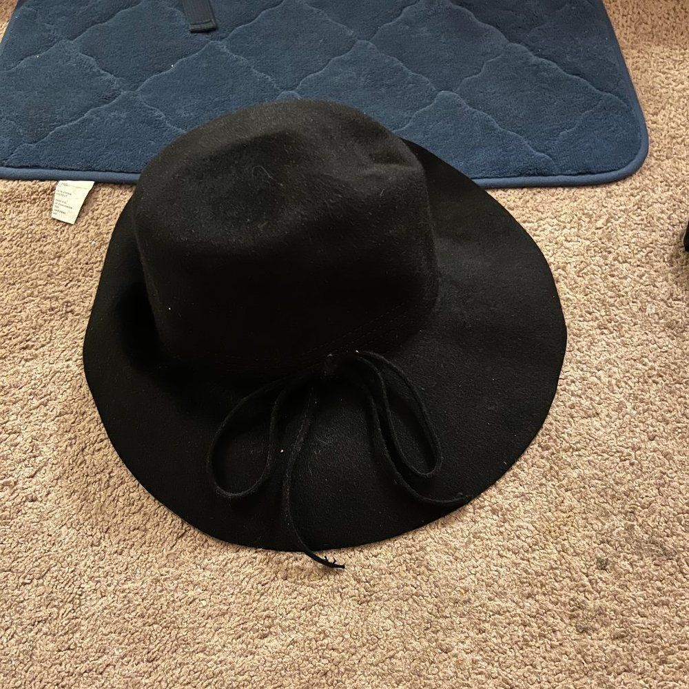 Ritz wool hat‎